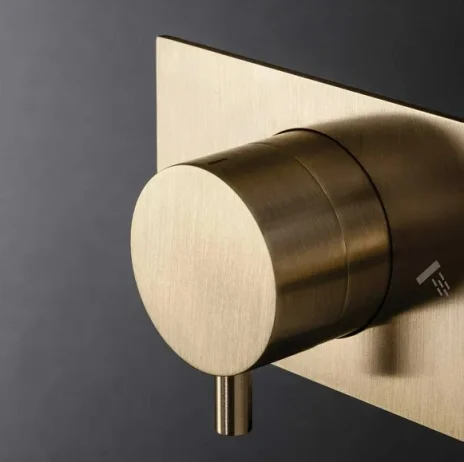 Crosswater Mpro 2 Handle Trimset With Handset & Hose (must Be Paired With Wlbp25x31r+) Brushed Brass detail view - Image 3