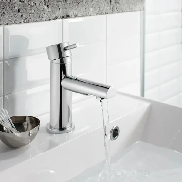 Crosswater Kai Lever Basin Monobloc No Pop-up Waste Deck Mounted Chrome detail view - Image 4