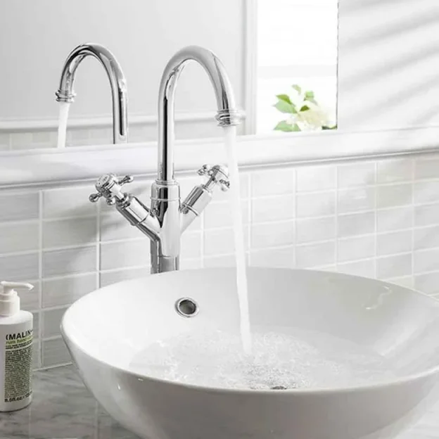 Crosswater Belgravia Wash Bowl Basin Mixer Deck Mounted Chrome detail view - Image 3