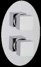 Eastbrook Oval Triple Plate Square Rings Chrome
