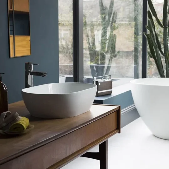 Britton Formoso Bacino 590 X 390 X 140 Basin Matt White detail view - Image 2