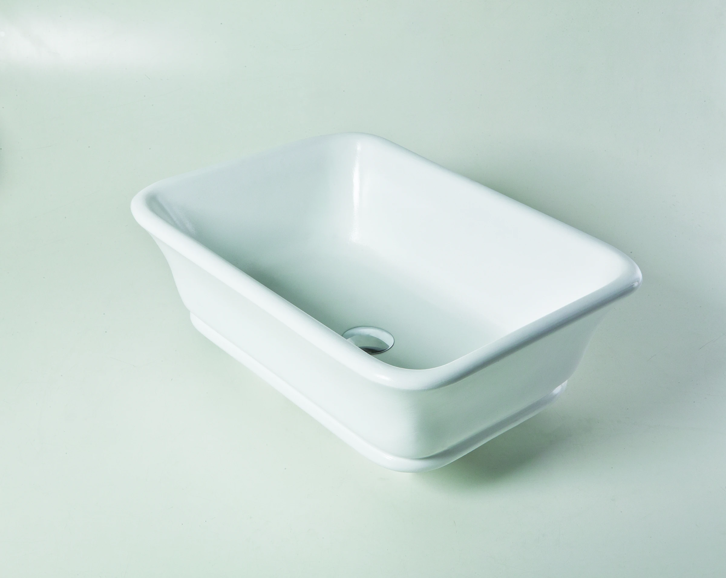 Bc Designs Magnus/senator Basin 525 X 380 Polished White
