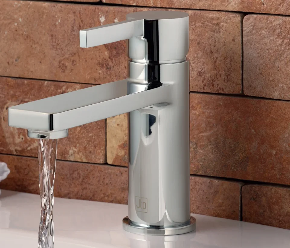 Just Taps Hugo Single Lever Basin Mixer Chrome product image - Image 3