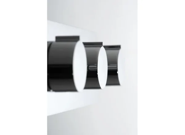 Vado Tablet Altitude 3 Outlet 3 Handle Concealed Thermostatic Valve Horizontal Chrome detail view - Image 3
