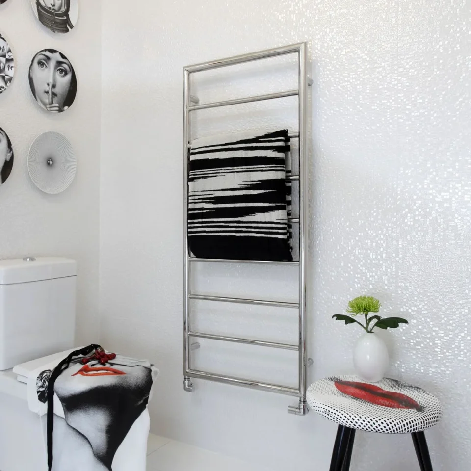 Jis Alfriston 650/1000 650 X 1000mm Radiator For Central Heating Polished Stainless Steel detail view - Image 3