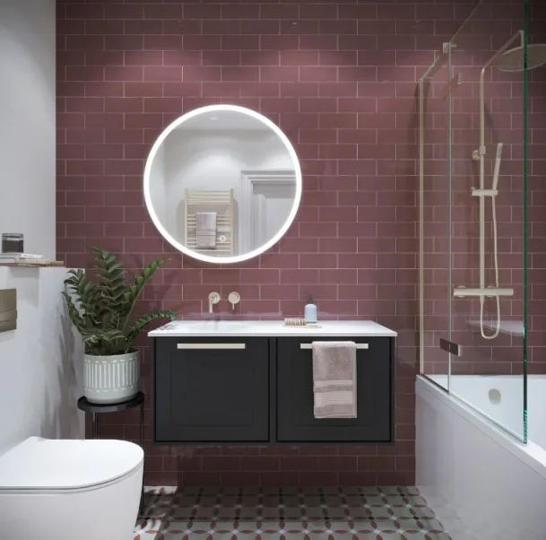 Crosswater Optix Hinged Bath Screen With Inline Panel 180 Right Handed Brushed Brass detail view - Image 3