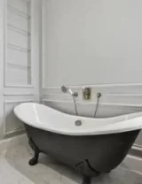 Britton Legset For Saturn Bath