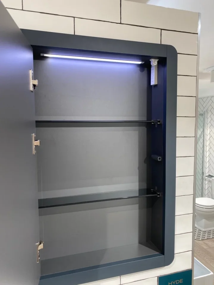 Saneux Hyde 55cm Recessed Mirror Cabinet Matte Fjord (Left or Right Hand Available) - Image 3