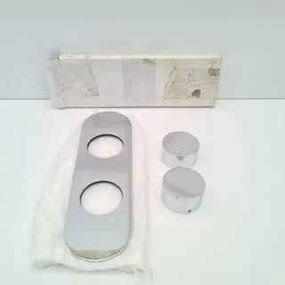 Crosswater Central Thermostatic Shower Lever Chrome detail view - Image 2