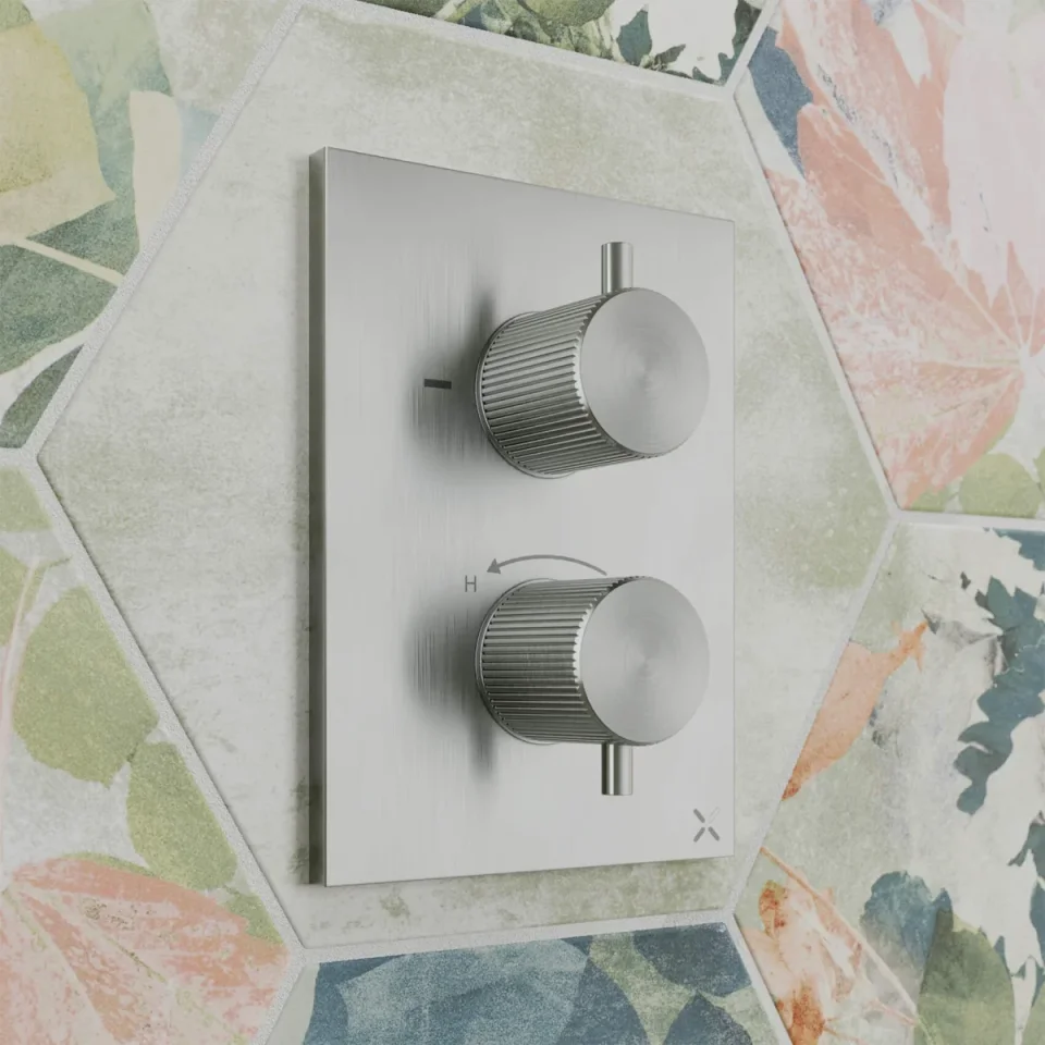 Crosswater Crossbox 3one6 1 Outlet Trim & Levers Stainless detail view - Image 2