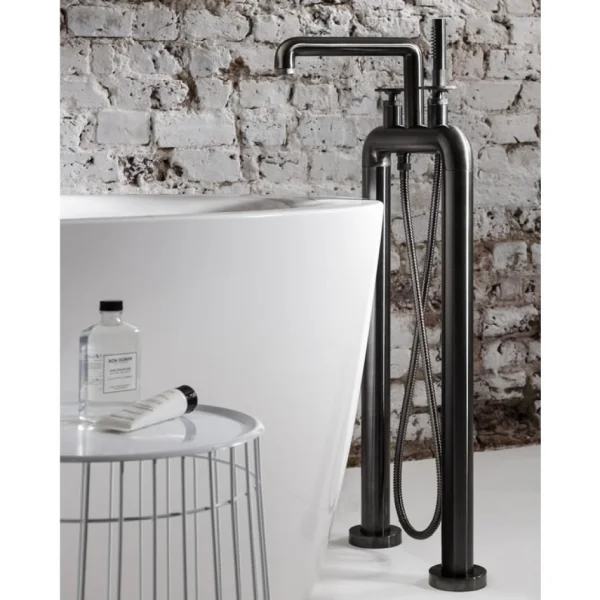 Crosswater Union Free Standing Bath Filler & Shower Kit