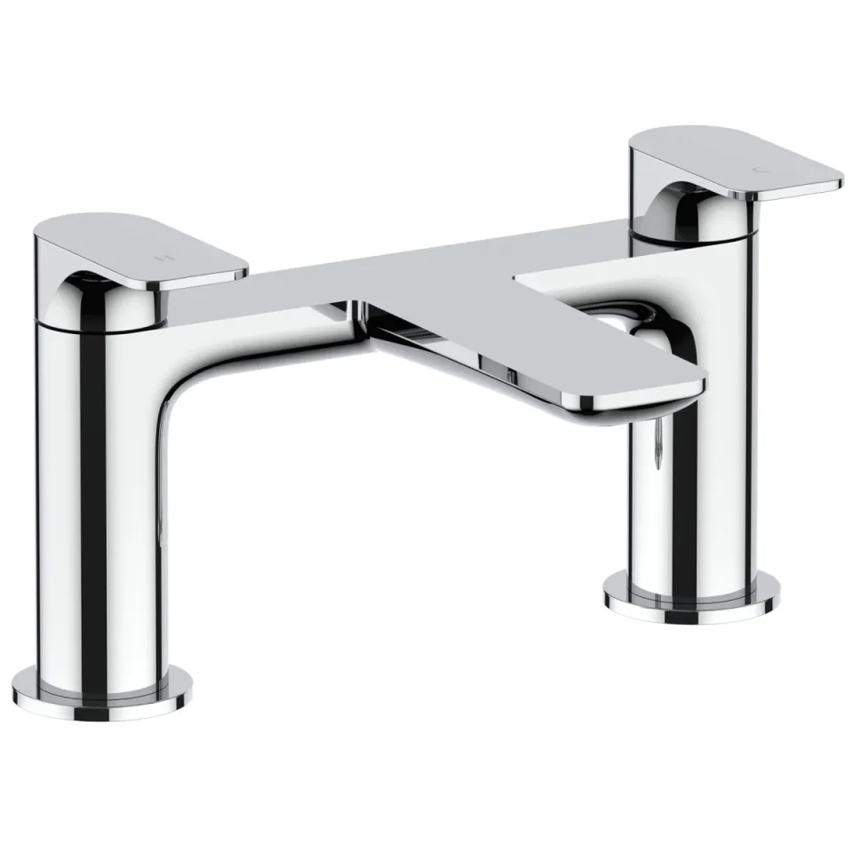 Crosswater Fuse Bath Filler Chrome detail view - Image 1