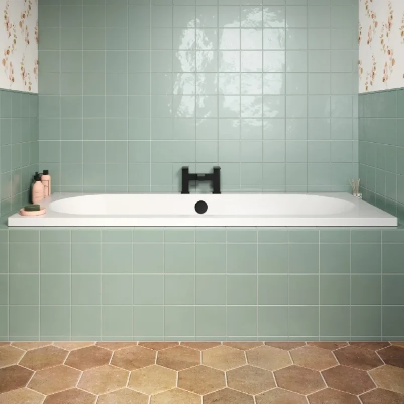 Crosswater Drift Bath Filler Matt Black detail view - Image 2
