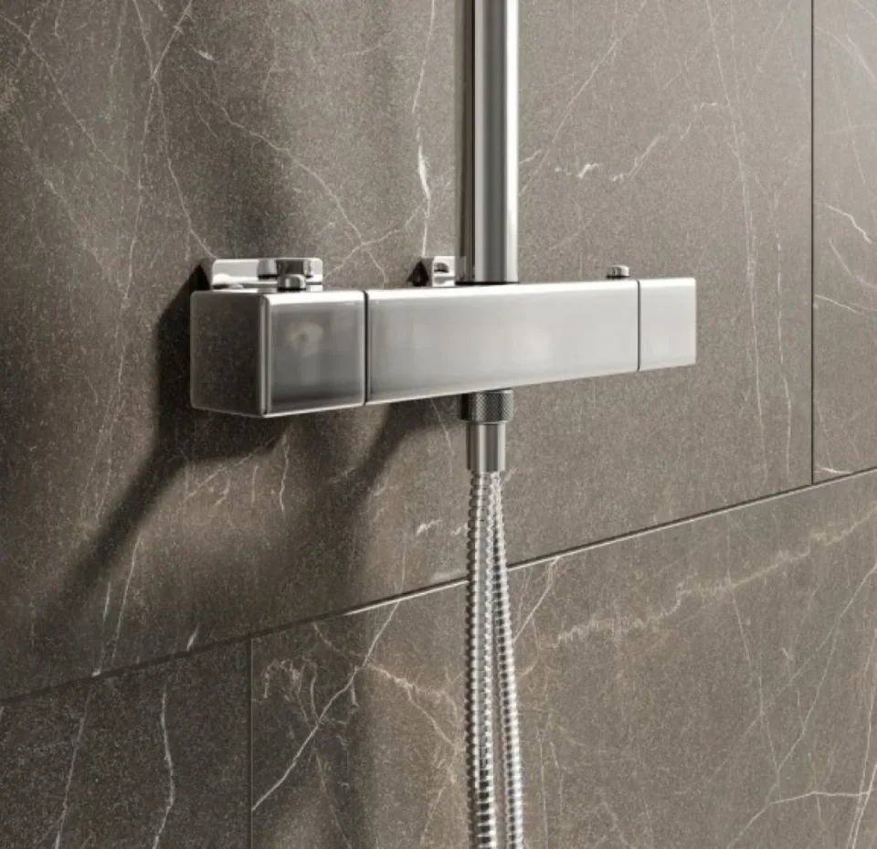 Cubico Navarre Shower Pack - Image 2