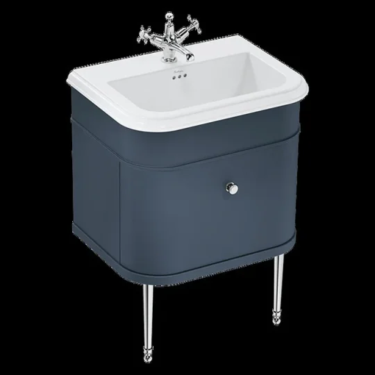 Burlington Chalfont Ceramic Basin 650mm 1 Tap Hole detail view - Image 2