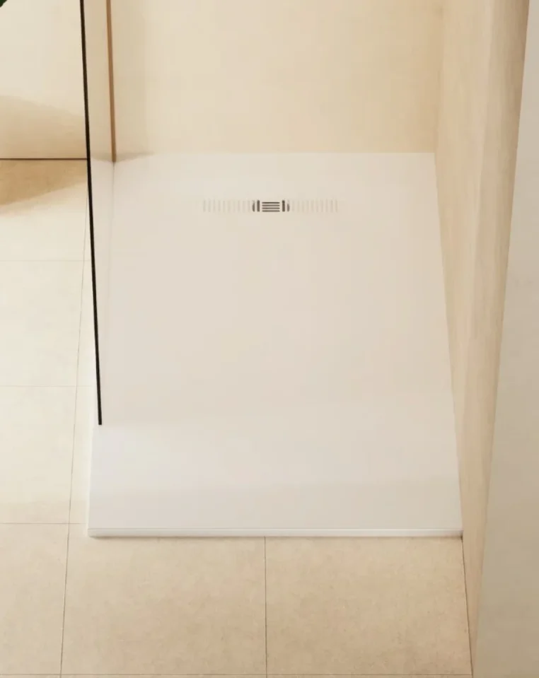 Britton Calton Rect Shower Tray 900x1400 25mm - Image 1