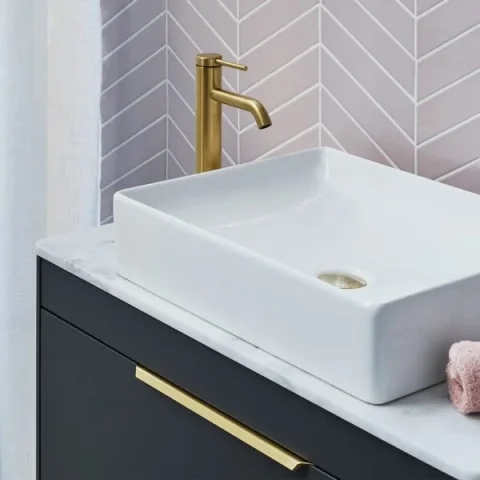 Britton Shoreditch Quad Countertop Basin White detail view - Image 4