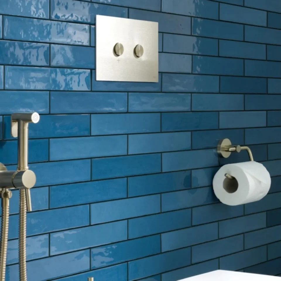 Just Taps Metal Pneumatic Flush Plate Brushed Brass