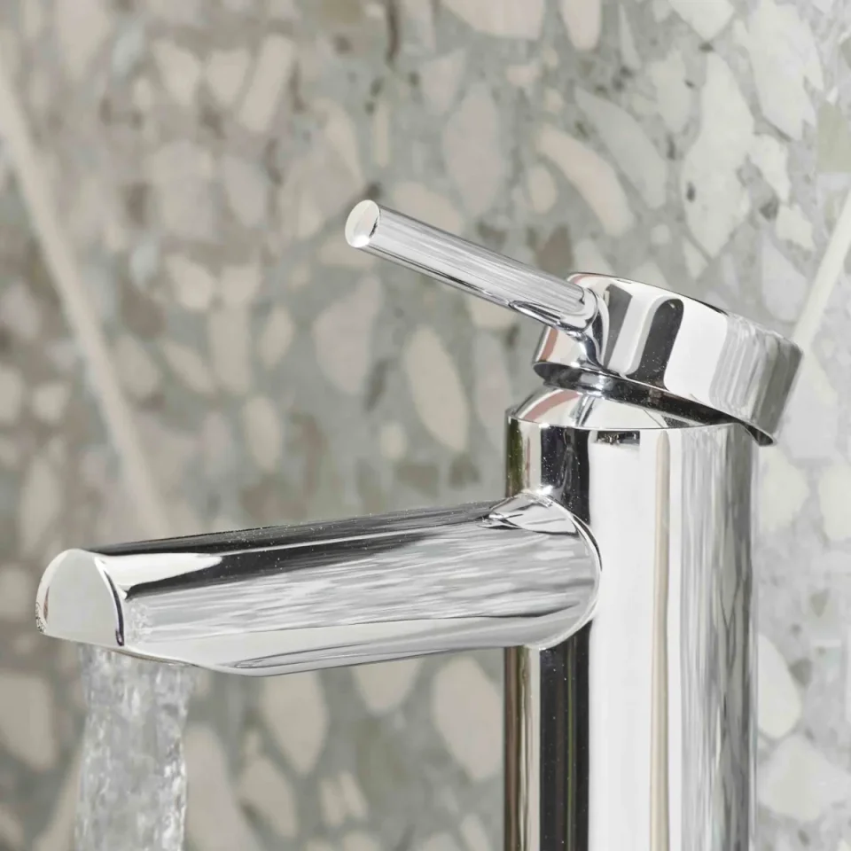Roper Rhodes Storm-nova Basin Mixer With Click Waste - Chrome detail view - Image 3