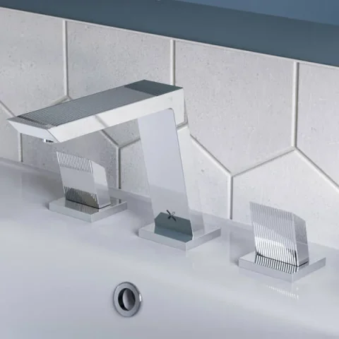Crosswater Limit 3 Hole Basin Set Chrome detail view - Image 2