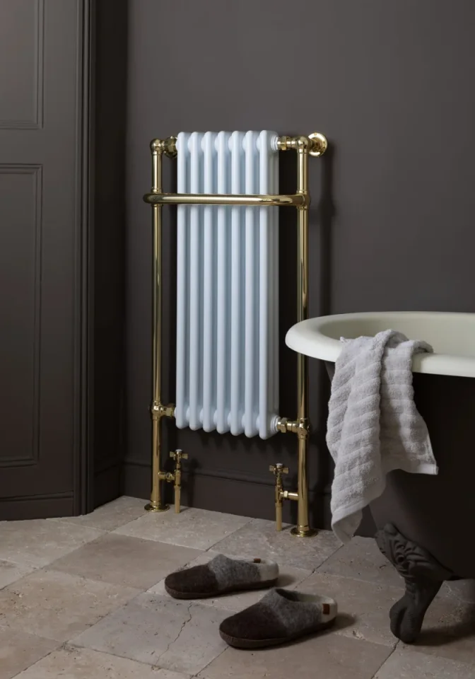 Just Taps Grosvenor Radiator 1130 X 553 X 230 Antique Brass detail view - Image 4