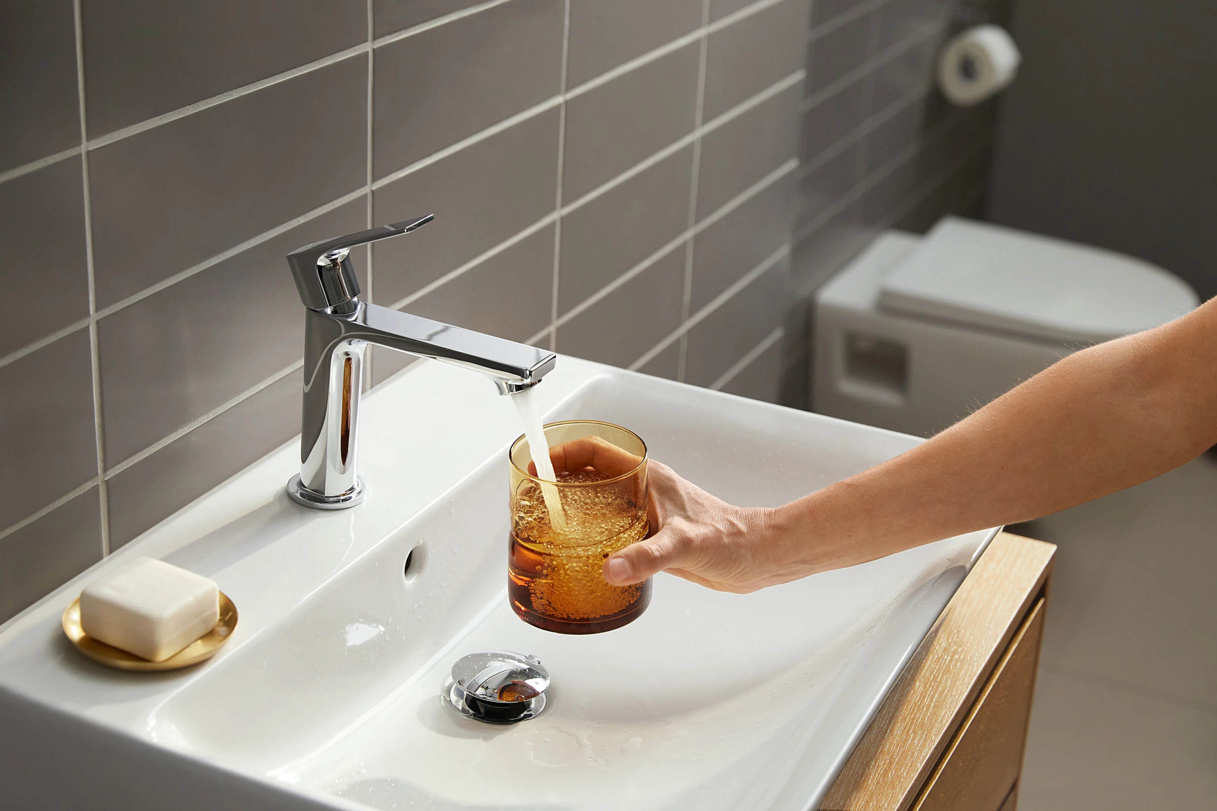 Hansgrohe Rebris E Manual Mixers 398 X 206 X 71mm Chrome