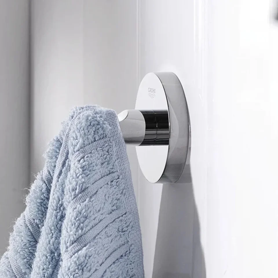 Grohe 40364001 Essentials Robe Hook detail view - Image 2