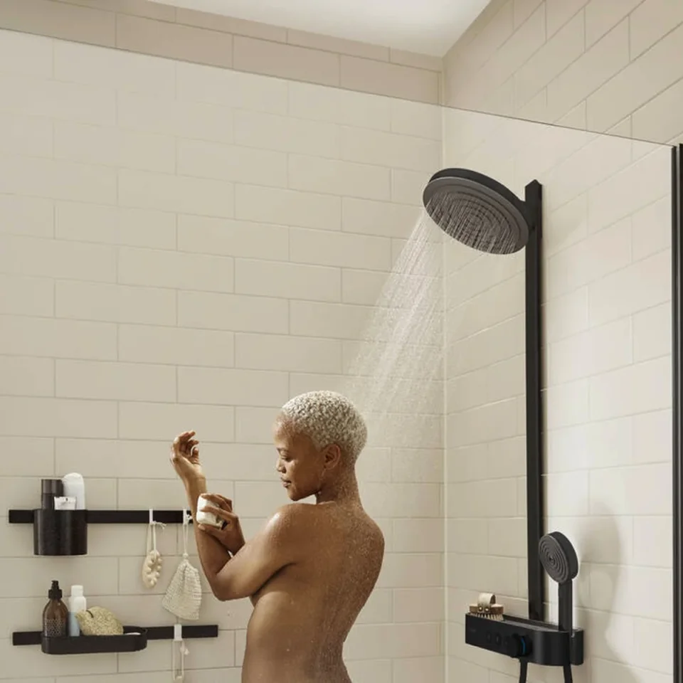 Hansgrohe Pulsify S Showerpipe 260 2jet Ecosmart With Showertablet Select 400 Matt Black detail view - Image 2