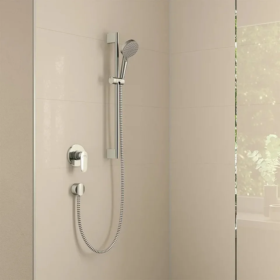 Hansgrohe Vernis Blend Single Lever Shower Mixer For Concealed Installation Chrome detail view - Image 2