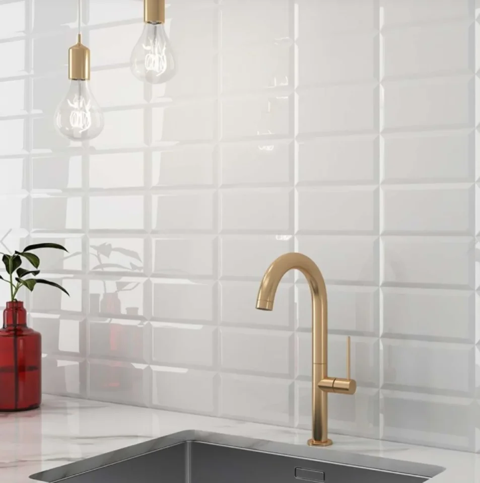 Cubico Metro White Bevelled Edged Gloss Ceramic 100x200mm detail view - Image 12