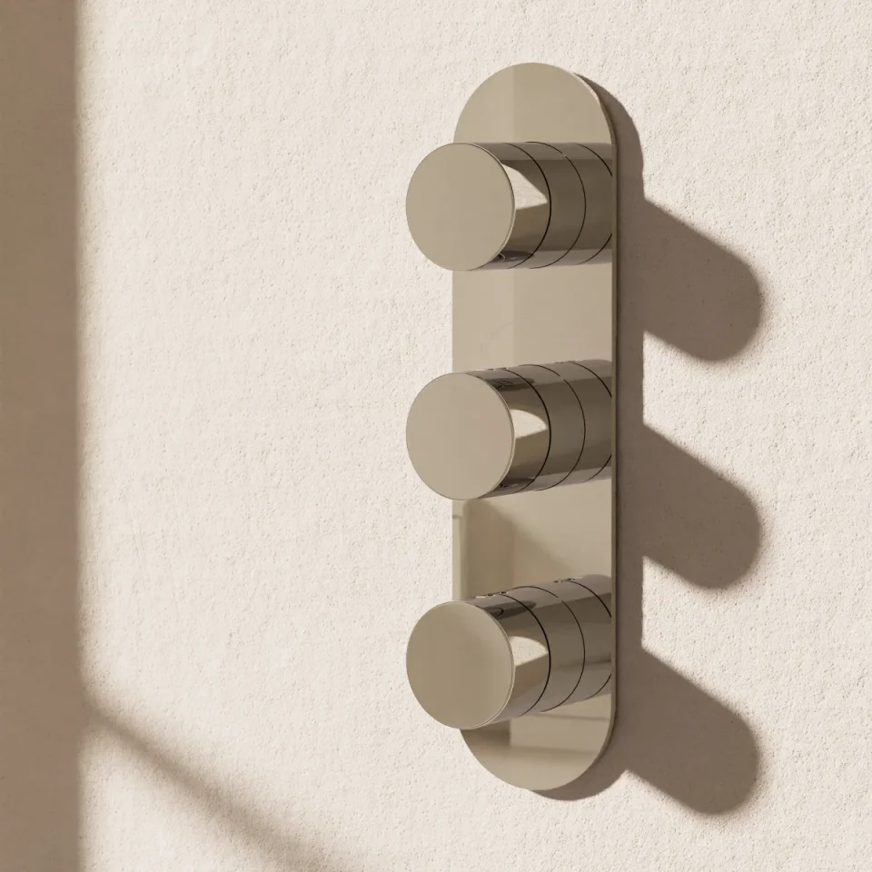 Crosswater Central 2000 Shower Thermostatic Back Plate Chrome detail view - Image 4