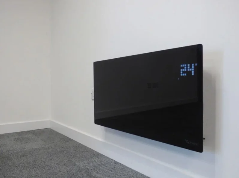 Thermosphere Flat Glass Panel Heater Black 2000w detail view - Image 3
