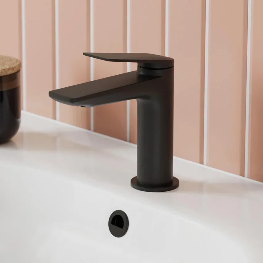 Britton Greenwich Mono Basin Mixer Matt Black detail view - Image 2