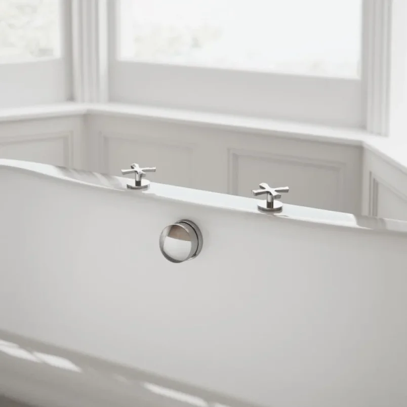 Burlington Riviera Deck Mounted Panel Valves Chrome detail view - Image 3
