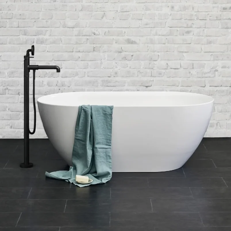 Crosswater MPRO Petite Bath White Matt detail view - Image 4