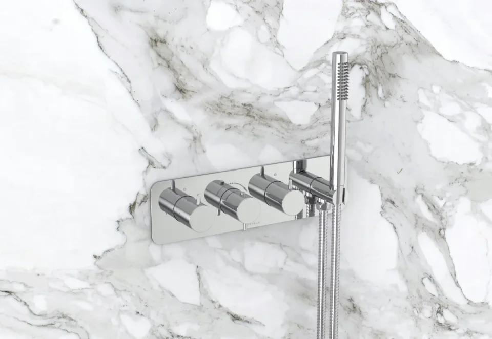 Saneux Eden 3 Way Handles & Plate Finish Kit In Landscape With Outlet Elbow (for Ed021l.h) - Chrome product image - Image 6
