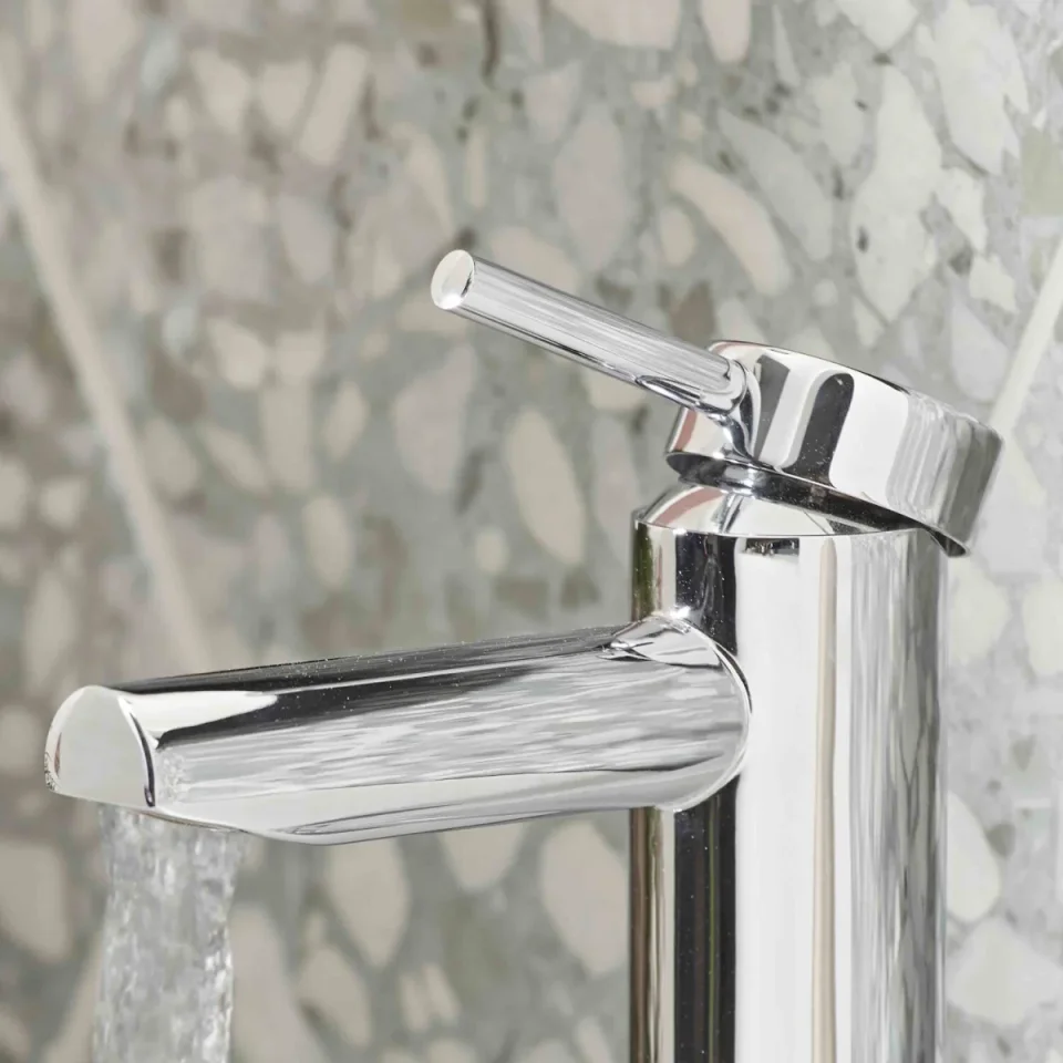 Roper Rhodes Storm-nova Basin Mixer With Click Waste - Chrome detail view - Image 3