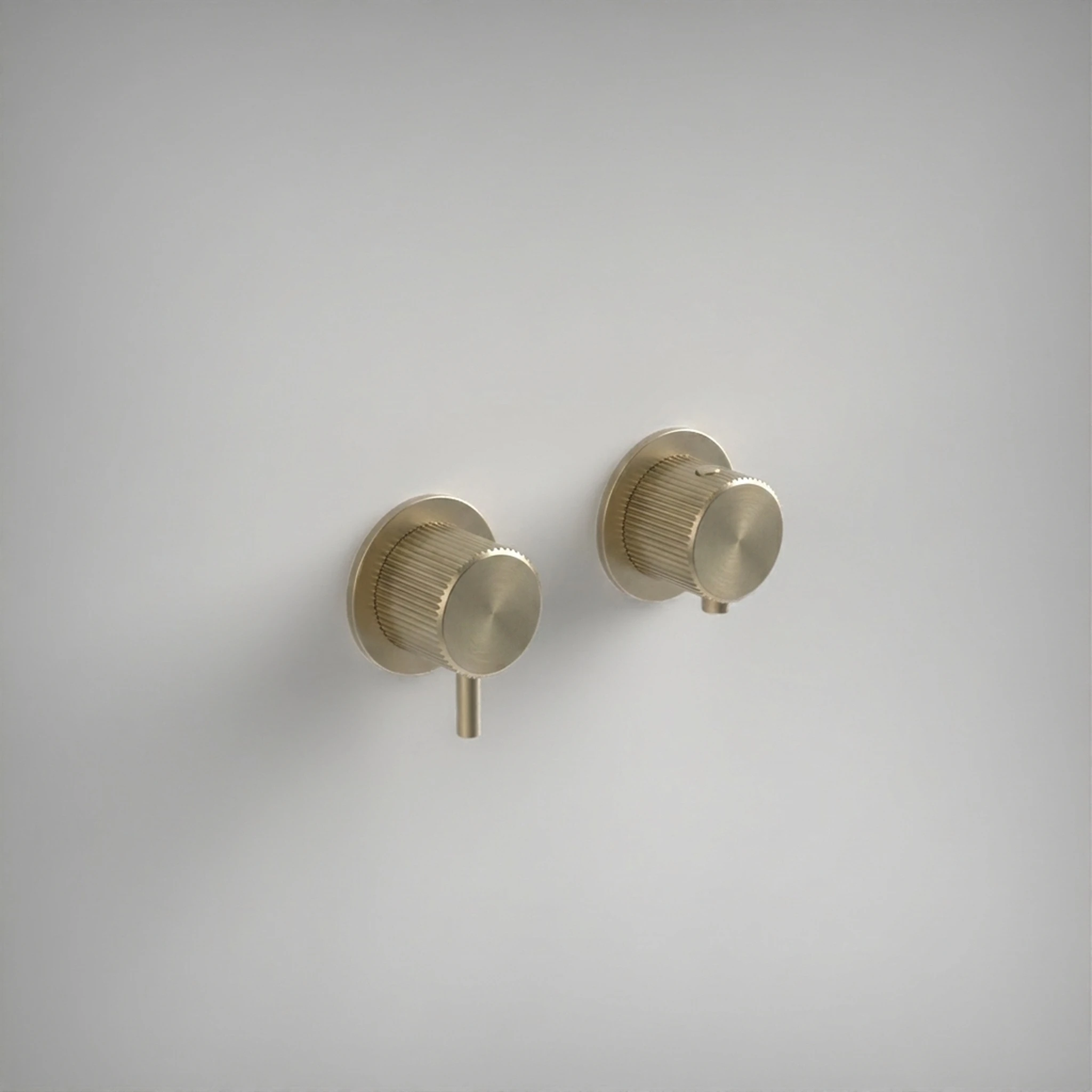 Ava Fluted 2 Way 2 Handle Thermostatic Valve W/flanges 3.0 - Brushed Brass