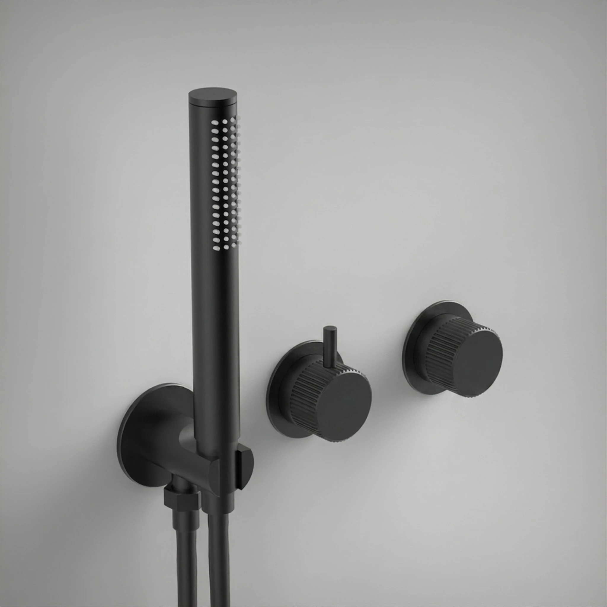 Ava Fluted 2 Way 2 Handle Thermostatic Valve With Built In Hand Shower W/3 Hole Flanges 3.0 - Brushed Black