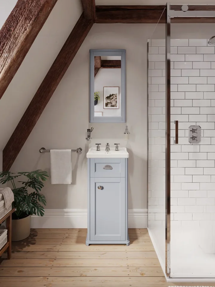 Saneux Cromwell 40cm Towel Rail - Chrome detail view - Image 7