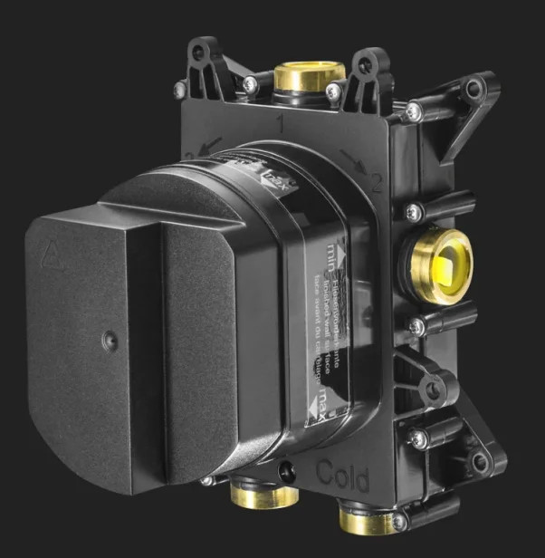Crosswater Crossbox MPRO Industrial 1 Outlet Trim & Levers Brushed Brass Unlaquered detail view - Image 4