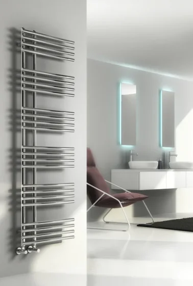 Reina Elisa 500 X 1550 Chrome Designer Radiator product image - Image 1