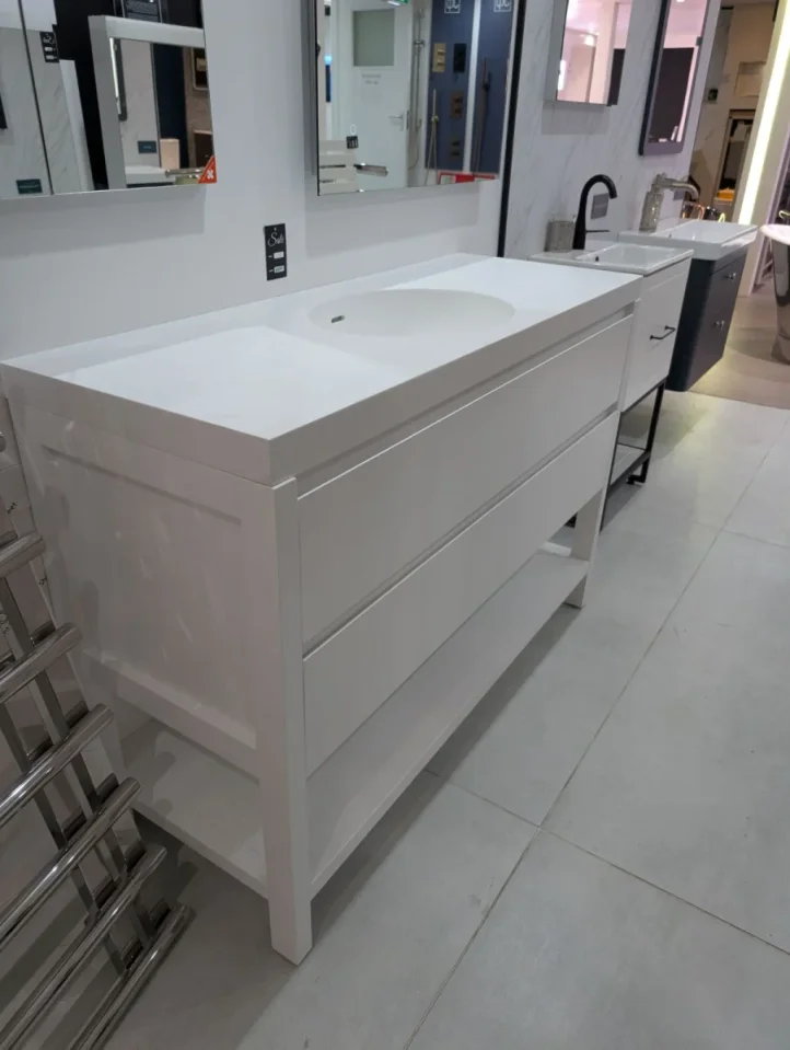 Faeber Mode 1270mm 2 Drawer With Legs Vanity Unit Matt White & Solid Surface Matt Basin - Ex Display detail view - Image 2