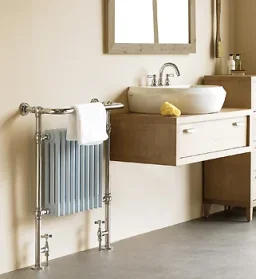 Vogue Originals Regency Brass - Floor Standing Heating Only 938 X 500mm Chrome product image - Image 1