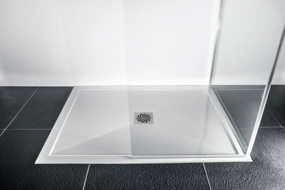 London Showers  Symmetry Slim 25 1000 x 1000mm Tray & Waste - White product image - Image 1