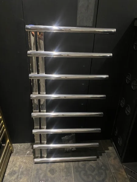 Ava Purity 1000 X 500mm Polished Stainless Steel Towel Rail - Ex Display