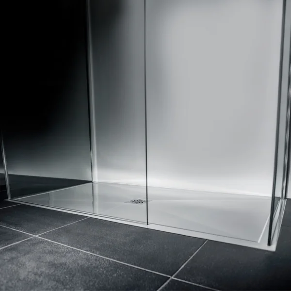 London Showers  Symmetry Slim 25 1700 x 700mm Tray & Waste - White