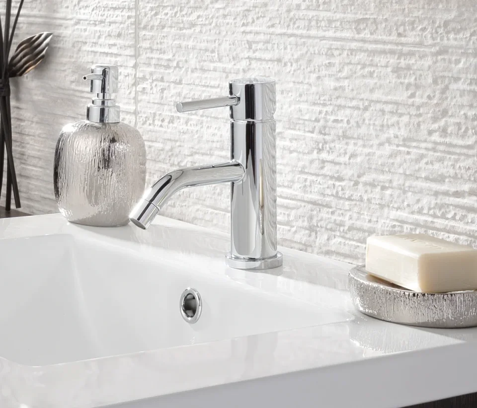 Just Taps Florence Round Single Lever Basin Mixer Without Pop Up Waste Chrome product image - Image 3