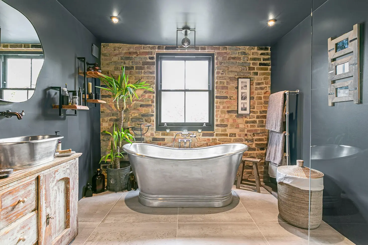 BathroomsbyDesign | Nationwide Bathroom Design Specialists