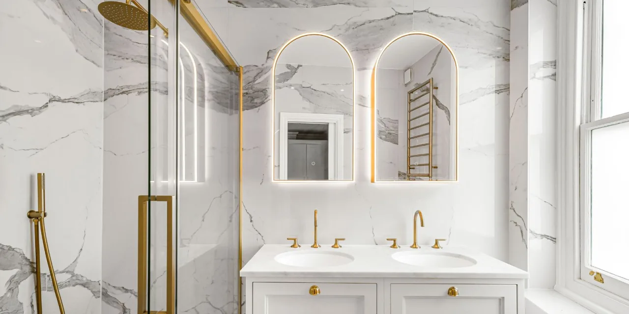 After - Marble Arches: A Master Ensuite